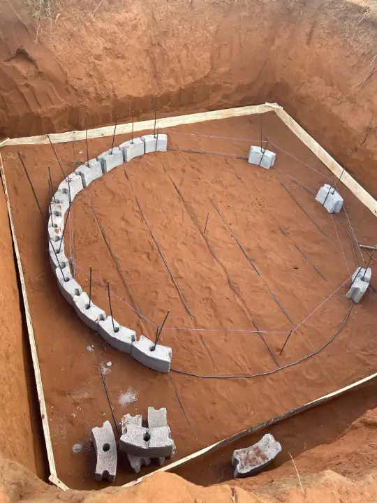 Construction d’une cuve de stockage d’eau à Sevohipoty (Androy) Madagascar